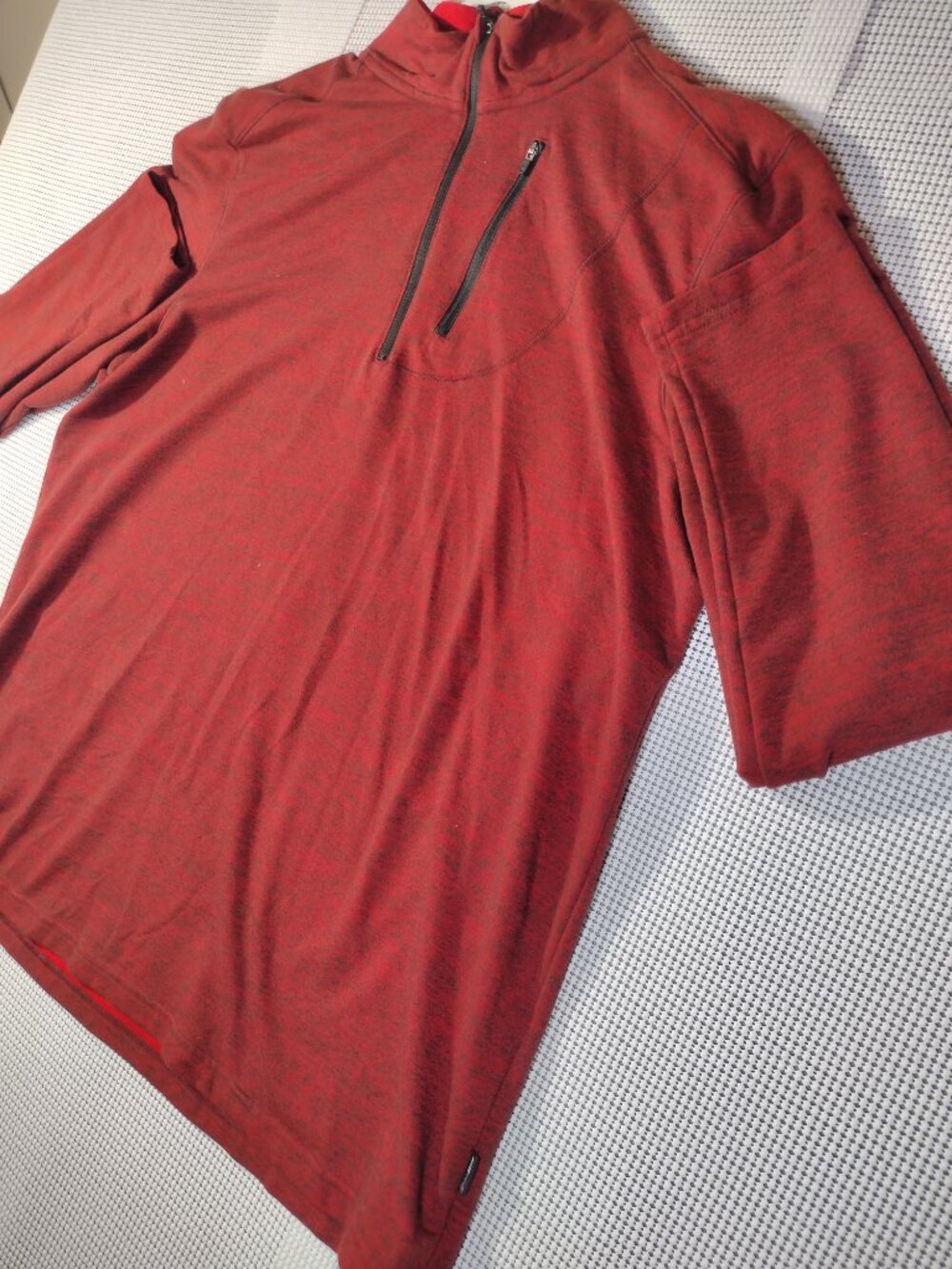 Swiss Tech Men’s XL Heather Red 1/4 Zip Performance Pullover Sweater